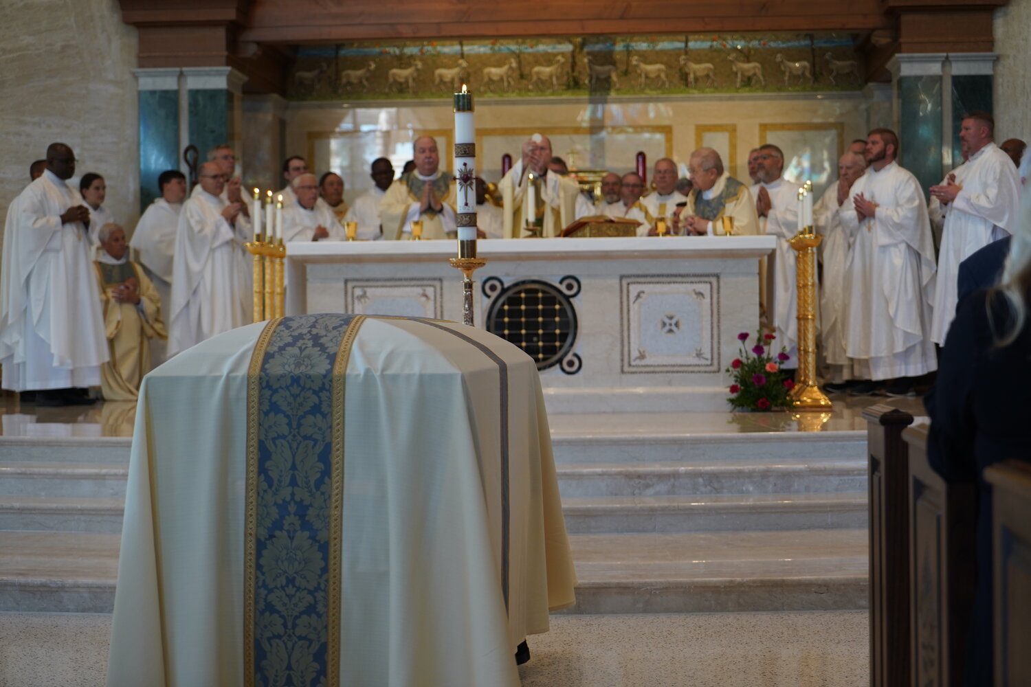 Bishop W. Shawn McKnight, Bishop Emeritus John R. Gaydos and priests of the Jefferson City diocese celebrate the Mass of Christian Burial for Monsignor Michael Wilbers on Sept. 26 in the Cathedral of St. Joseph.